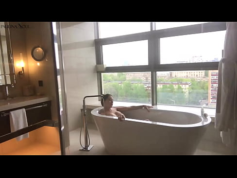 ❤️ Pitikek mezin Bi dilgermî pizika xwe di serşokê de dihejîne ❤❌ Tenê porno li porno ku.milf-nut-net.ru